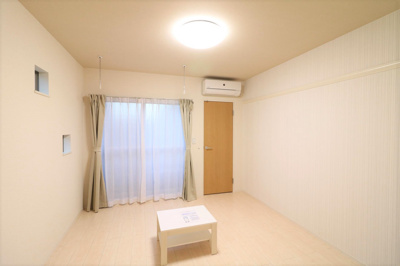 【洋室】 | クレイノ山ノ内