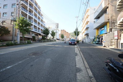 【周辺】 | ラコロンナ岡本