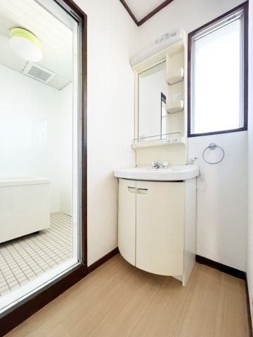 宮内ハイツの洗面所