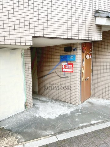 スカイハイのエントランス|エントランスです。