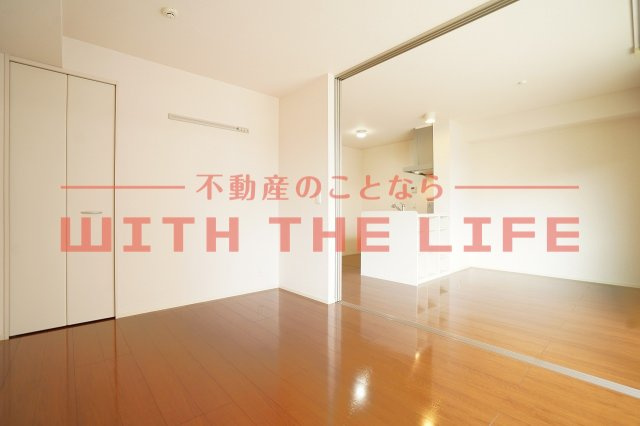 ヴァイセガルテン【10，000円キャッシュバック対象物件】の洋室|きれいな洋室です