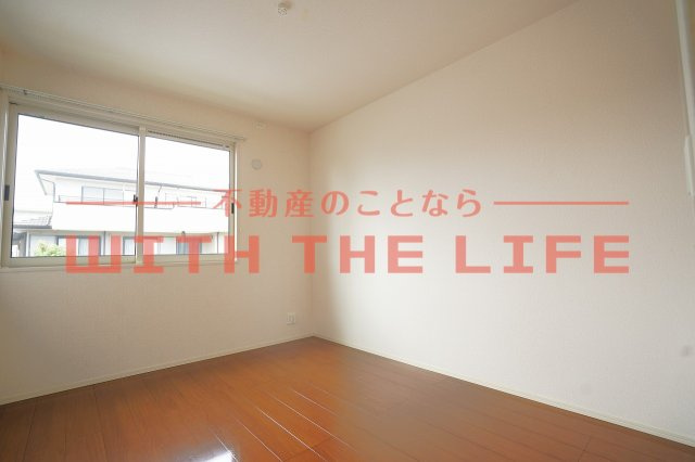 ヴァイセガルテン【10，000円キャッシュバック対象物件】の寝室|落ち着いて過ごせるお部屋なので、寝室にいかがでしょうか