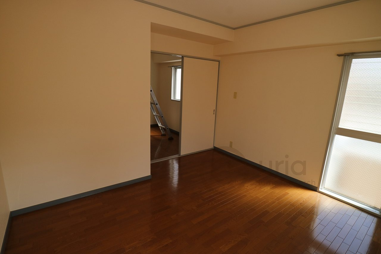 サンパレス２１六甲１の居間・リビング