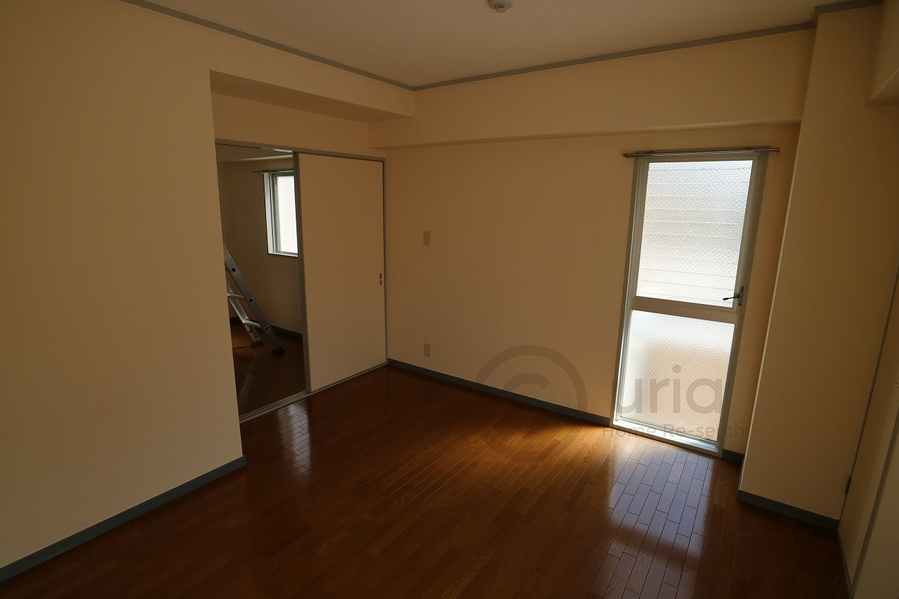 サンパレス２１六甲１の居間・リビング