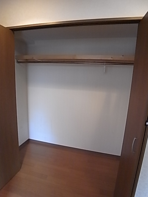 ロイヤルイン北野坂の収納