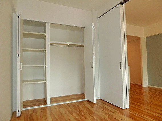 カサベラ異人館山本通の洋室