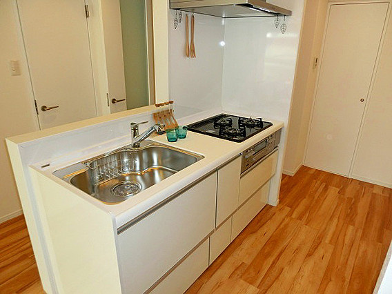 カサベラ異人館山本通のキッチン