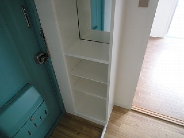 シャルマン甲南の玄関