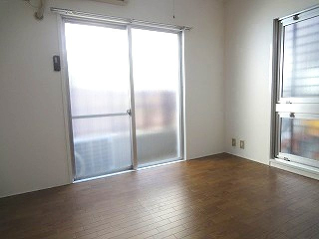 シャルマン甲南の居間・リビング