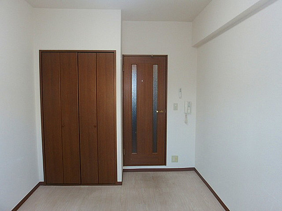 ブルーム神戸三宮の居間・リビング