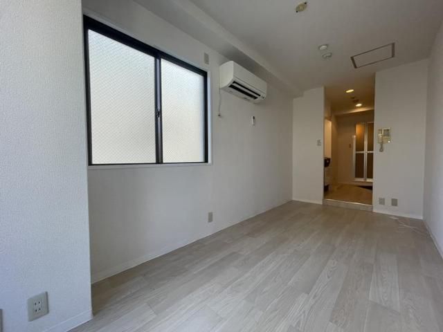 MJ5神戸アパートメントの居間・リビング