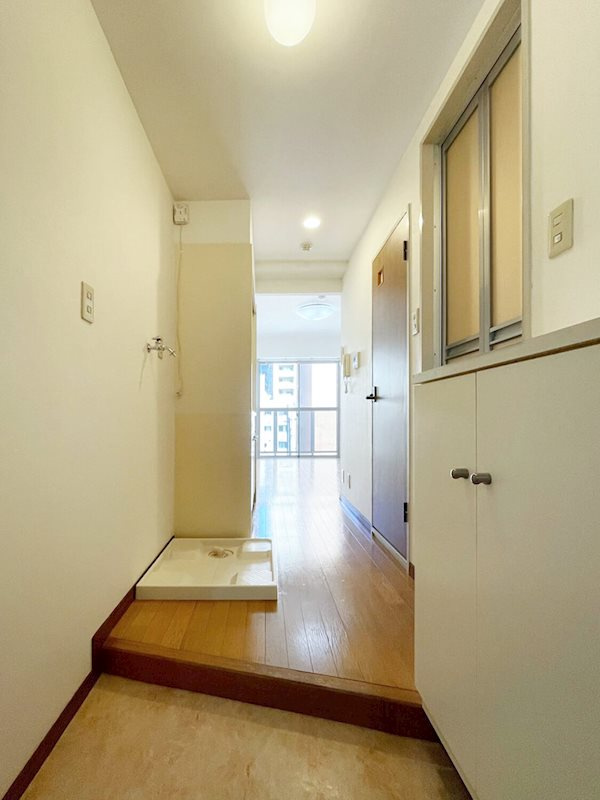 山手ユージハウスの玄関