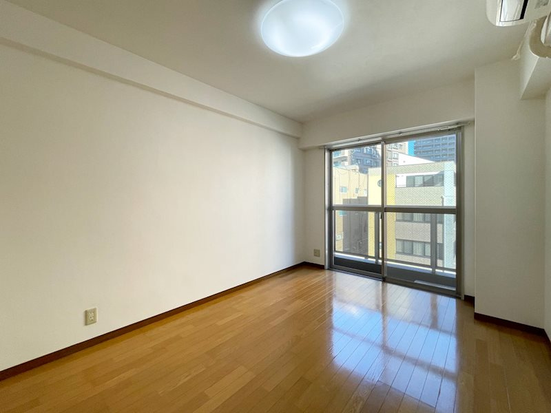 山手ユージハウスの居間・リビング