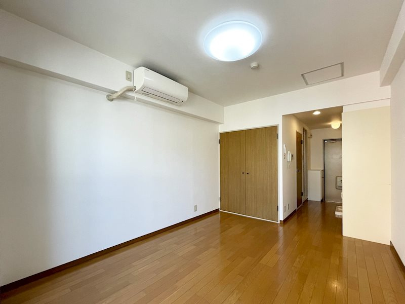 山手ユージハウスの居間・リビング