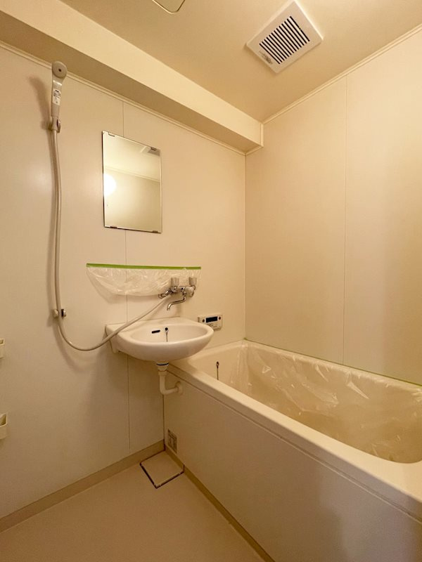 山手ユージハウスの浴室