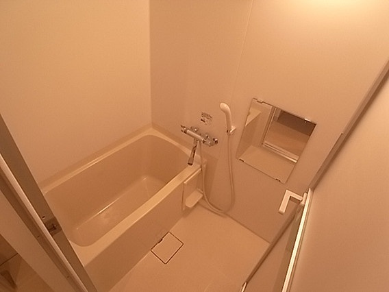 ウィンテージ神戸元町の浴室