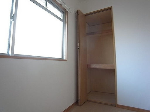 コスモ甲南町パート２の収納