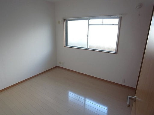 コスモ甲南町パート２の居間・リビング