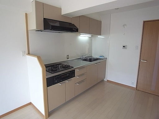 コスモ甲南町パート２のキッチン