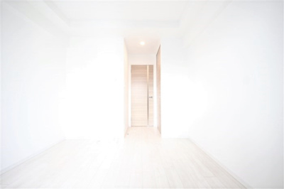 【洋室】 | スプランディッド難波