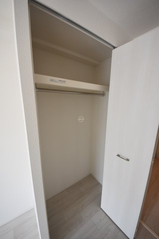 エスリード大阪京橋フロレゾンの収納|エスリード大阪京橋フロレゾン　クローゼット