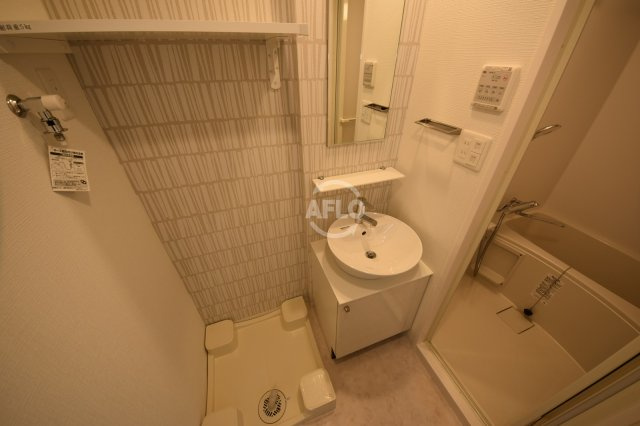 エスリード大阪京橋フロレゾンの洗面所|エスリード大阪京橋フロレゾン　洗面所