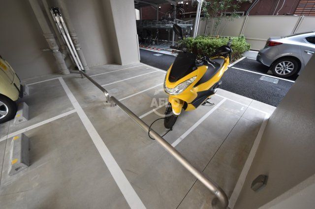 エスリード大阪京橋フロレゾンのその他共用部分|エスリード大阪京橋フロレゾン　バイク駐輪場