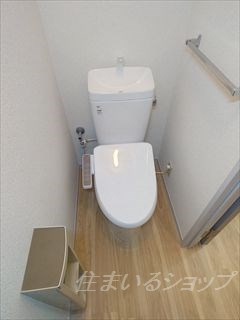 広島市安佐北区落合南３丁目のアパートのトイレ|シャワートイレ