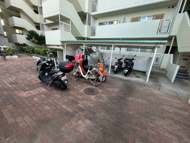 グリーンコーポジェームス山弐番館のその他共用部分