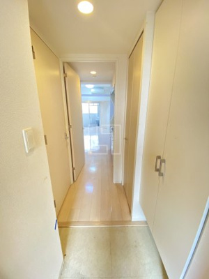 【玄関】 | セレニテ梅田EST | セレニテ梅田EST　玄関スペース