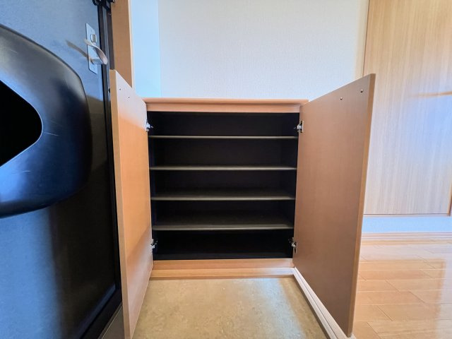 ヴィラソレイユの玄関