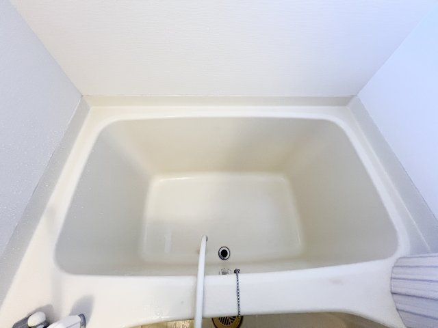 ヴィラソレイユの浴室