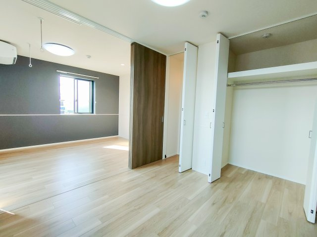 ル　リアンの洋室