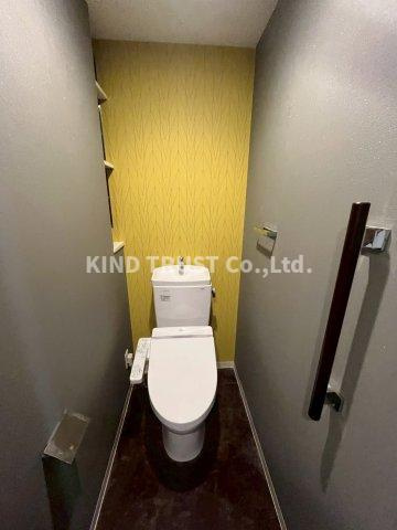 ウェリス西天満のトイレ|ゆったりとした空間のトイレです