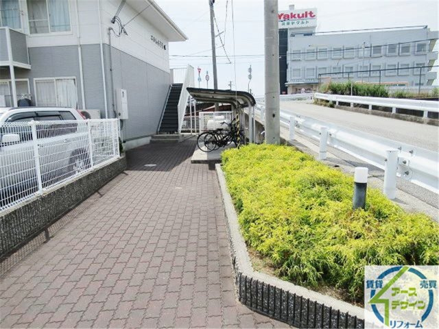 エルムＡ・Ｔ・Ｓのエントランス