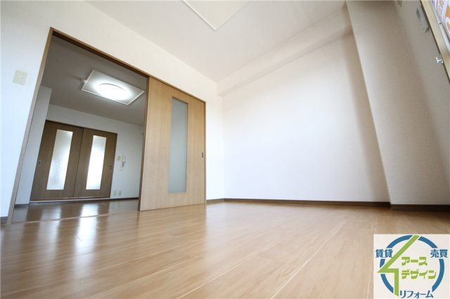 アーバンリバブルの寝室|※類似部屋