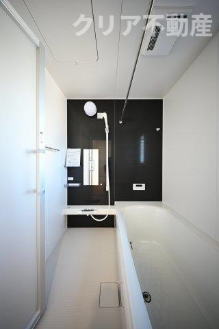 【浴室】 | 足利市福富町第４　クレイドルガーデン　4号棟 | オートバス機能で家事をしていてもうっかりお湯があふれる心配がありません！追い炊き機能で快適な温度を維持します。