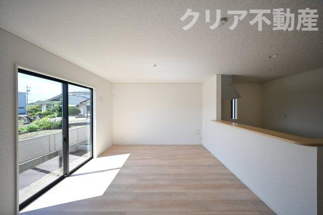 【和室】 | 足利市福富町第４　クレイドルガーデン　4号棟 | 家族揃っての食事が楽しくなる広々としたダイニング♪