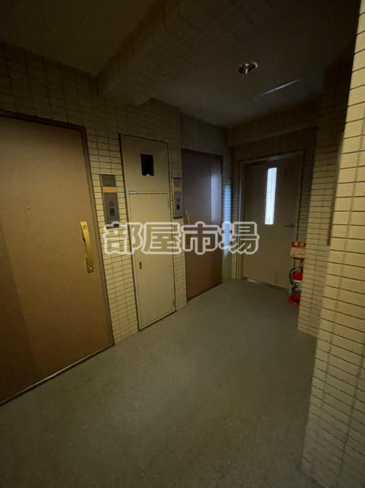 スカイコートヌーベル入谷のその他共用部分|共有廊下