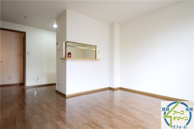 オークヒルズⅠの居間・リビング