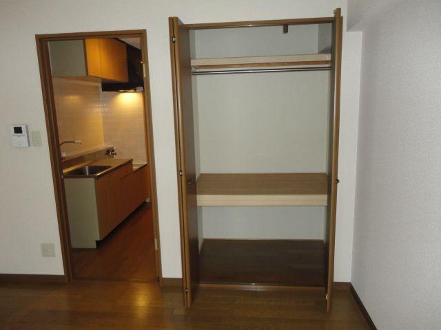 昭代タカモクビルの収納