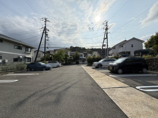 シャーメゾン 爽の駐車場