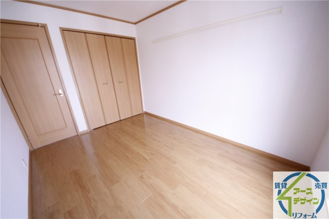 ベルデ・ビエントⅡ番館の洋室