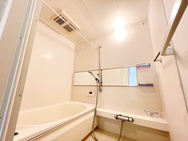 ゆいまーるの浴室