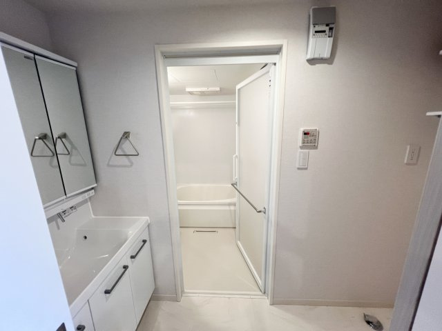 ファルコ鷹匠の洗面所