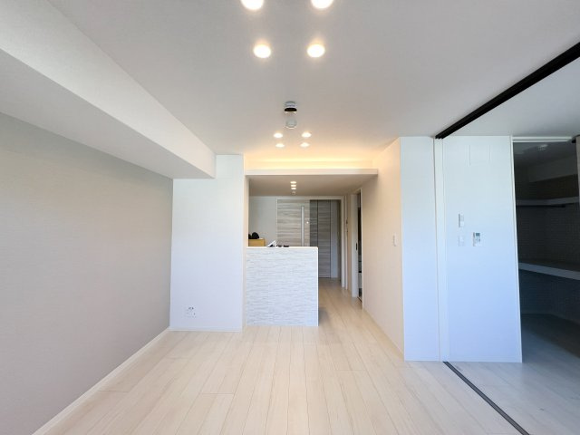 ファルコ鷹匠の居間・リビング