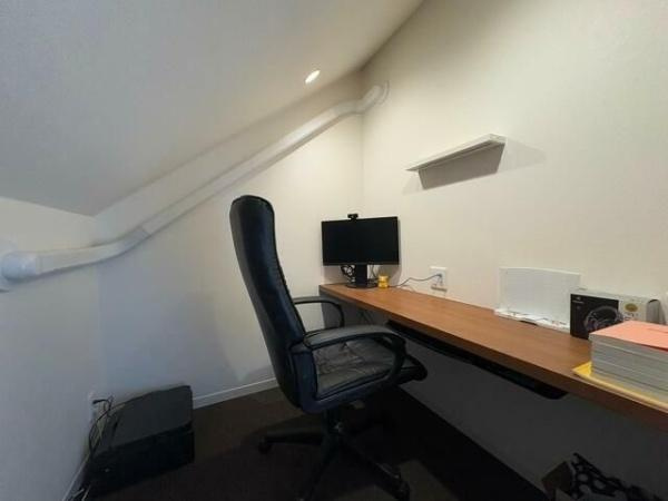 京が丘南４丁目　中古戸建の洋室|書斎部屋はこんな感じです♪