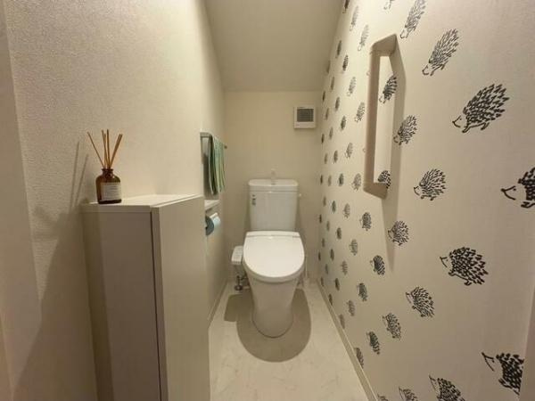 京が丘南４丁目　中古戸建のトイレ|2階のトイレ。