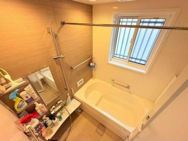 京が丘南４丁目　中古戸建の浴室|エコベンチお風呂、知らない間に節水！！