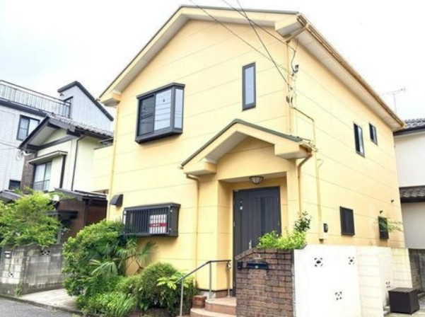 【中古】坂戸市関間3丁目中古住宅の外観|新規リフォーム済で気持ちよく生活を始めていただけます☆
